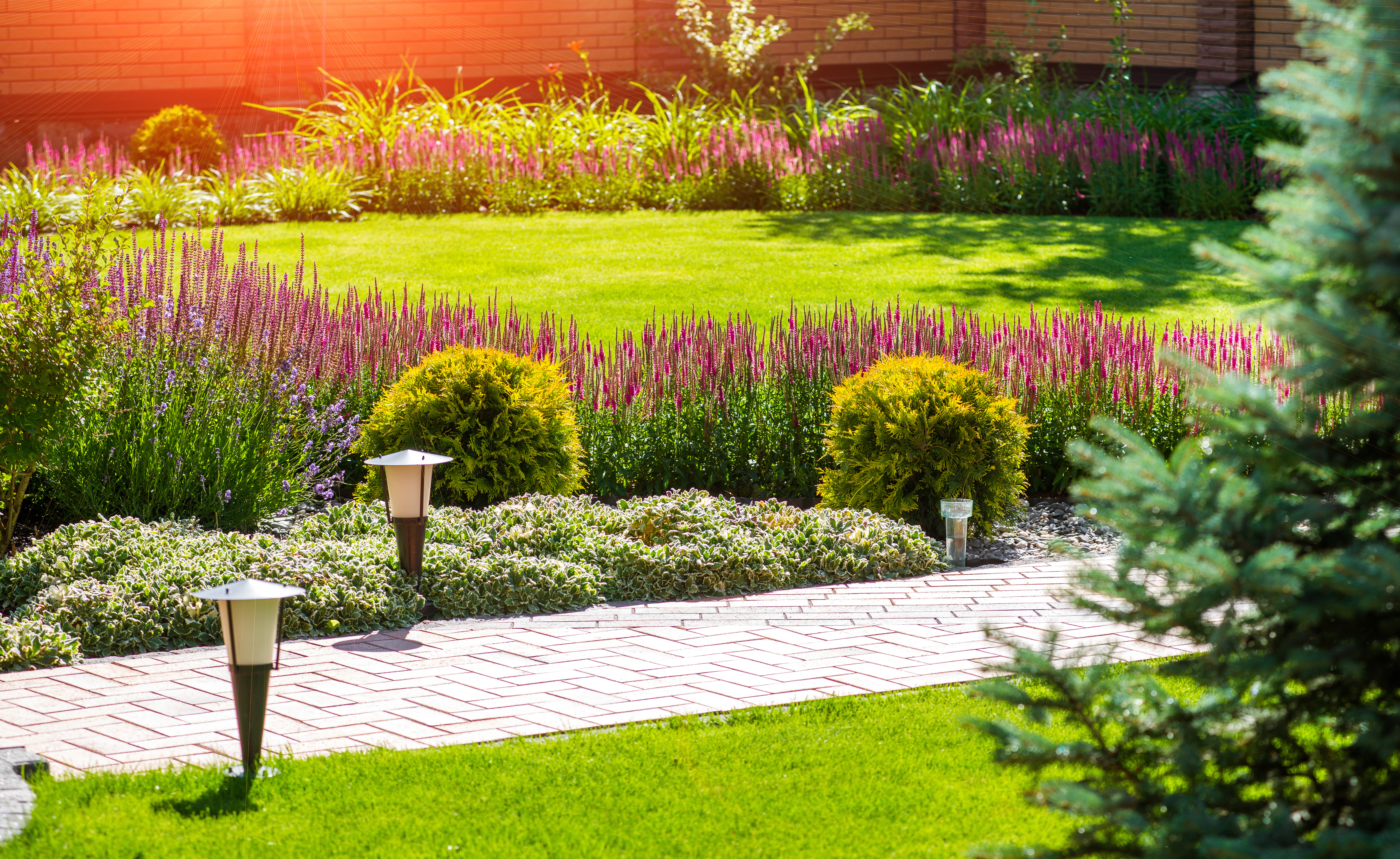 5 Awesome Landscaping Design Ideas