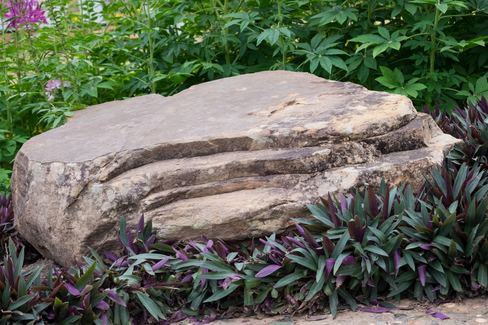 Large Landscaping Rocks: How to Use Them - Landscaper List